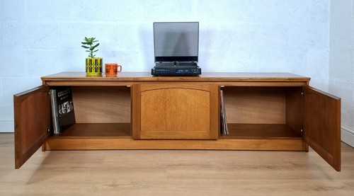 Mid century form low - mid,