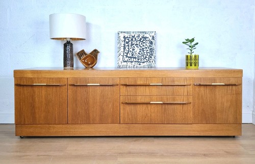Mid century low sideboard - low,