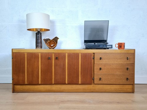 Mid century low - mid, sideboard
