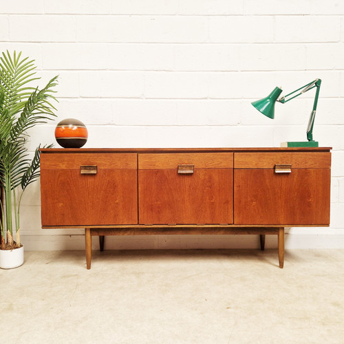 Vintage mid century medium - mid,