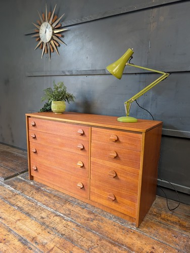 Mid century vintage stage - mid,